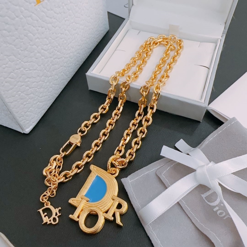 chr1st1an D10r necklaces